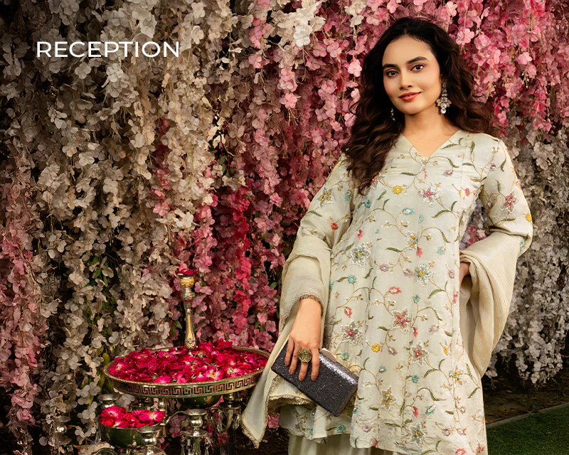 Reception-W800-x-H640